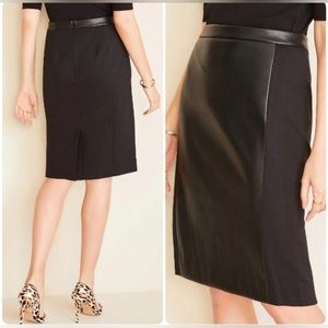 Ann Taylor | Faux Leather Paneled Pencil Skirt Sz 00P